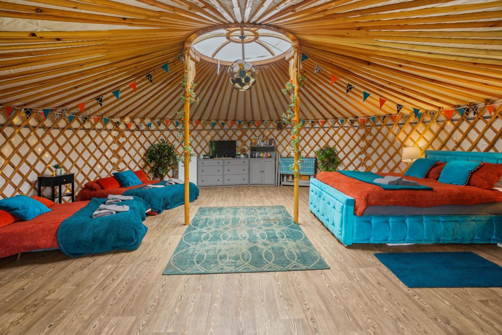 Glamp And Tipple Ltd Hotel Great Ellingham Ngoại thất bức ảnh